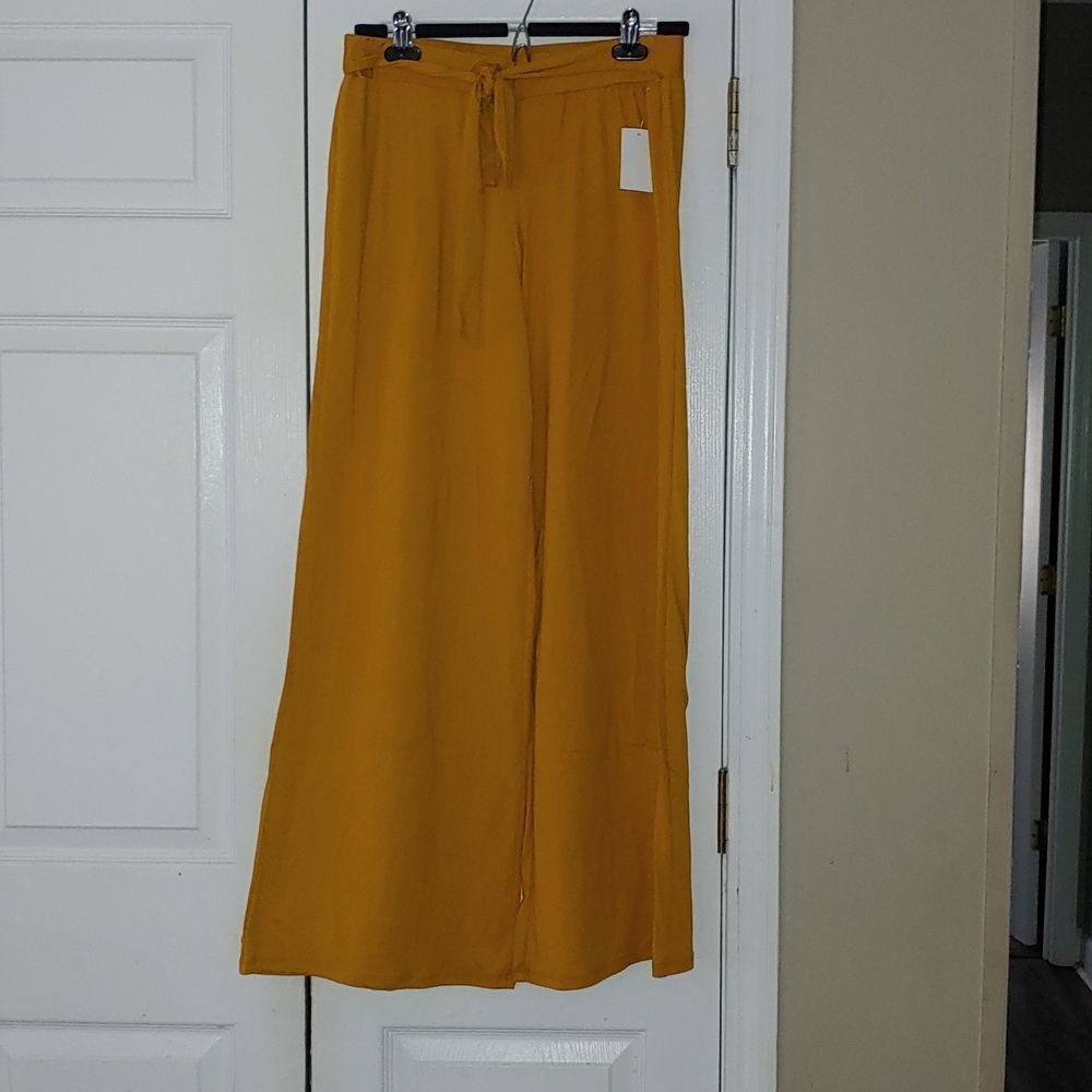 No comment mustard yellow wide leg pants  with tie waist Sz M NWT